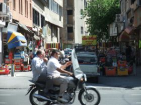 5 Straatbeeld Teheran.jpg
