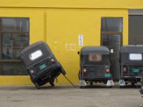 24 bejak taxi repair center.jpg