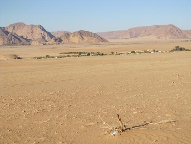 Een dorpje in de woestjn, wat oostelijk van Wadi Rum