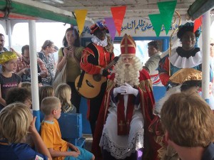 Sinterklaas op de boot